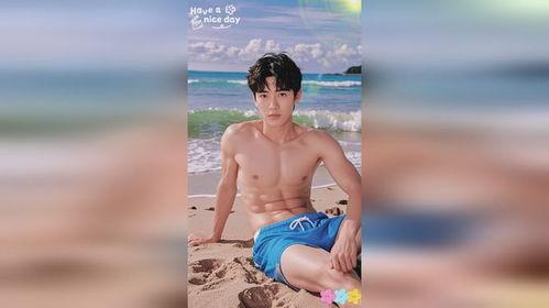 欧美腹肌帅哥花絮图片,肌肉线条与阳光魅力的完美融合